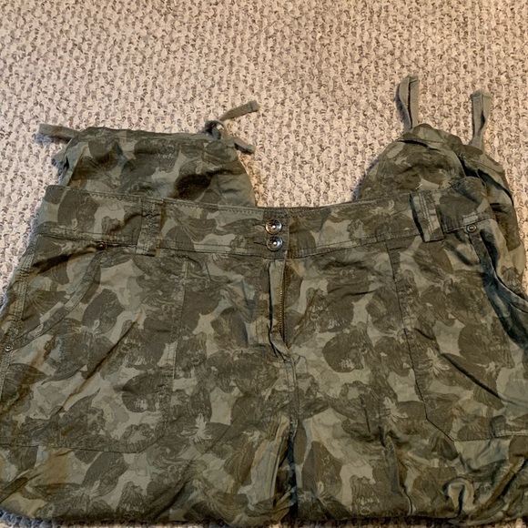 Style and Company, capris size 16 - Picture 6 of 8